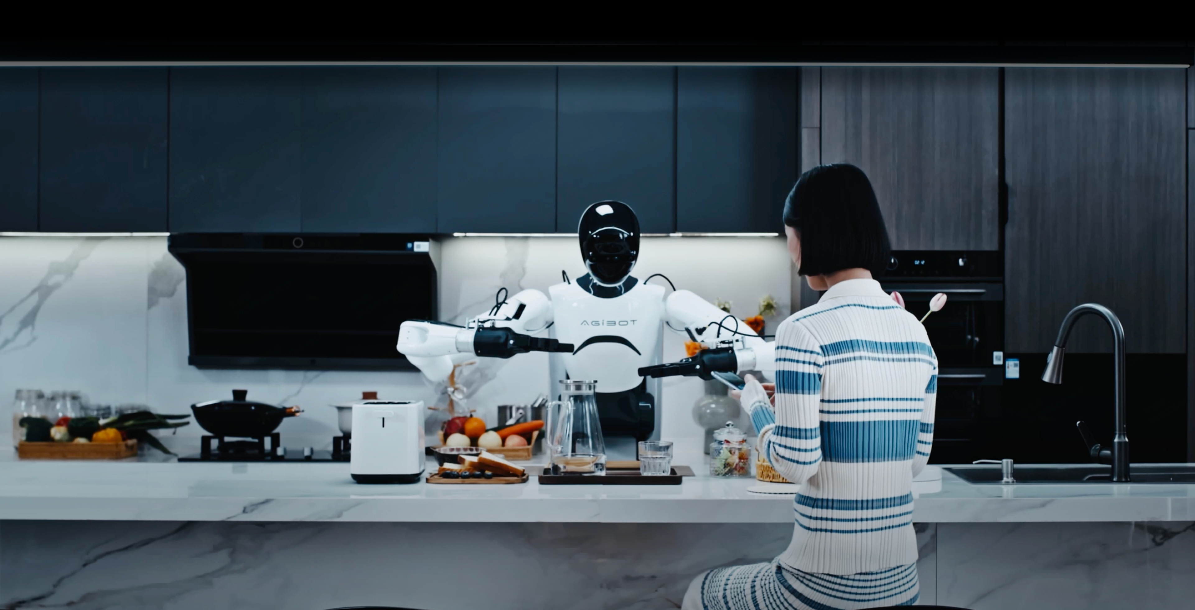 米兰milan发布！ Genie Studio：行业首款具身智能一站式开发平台